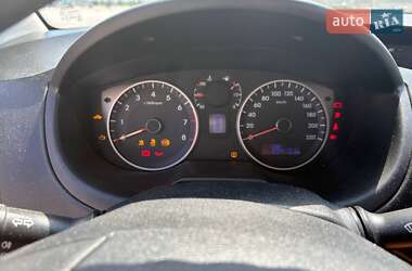 Хэтчбек Hyundai i20 2014 в 