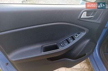 Хэтчбек Hyundai i20 2016 в 