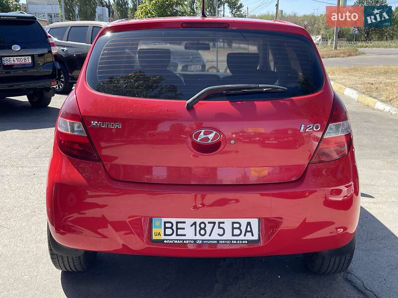 Хэтчбек Hyundai i20 2011 в Николаеве
