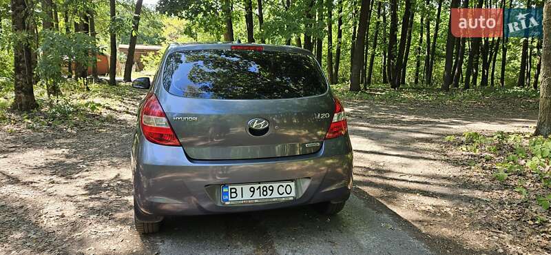 Хетчбек Hyundai i20 2011 в Лубнах