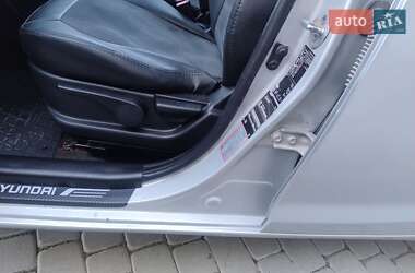 Хэтчбек Hyundai i20 2013 в 