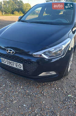 Хэтчбек Hyundai i20 2016 в Мукачево
