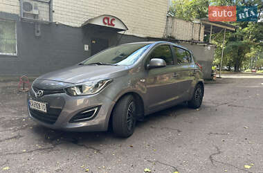 Хэтчбек Hyundai i20 2014 в 