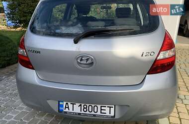 Хэтчбек Hyundai i20 2011 в 