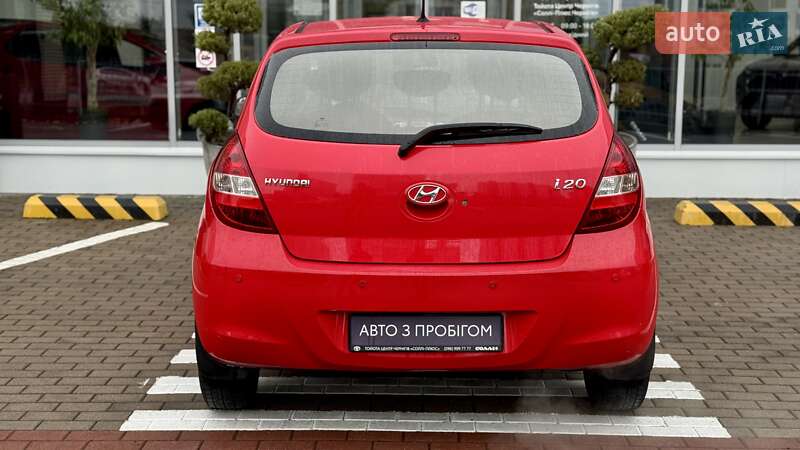 Хэтчбек Hyundai i20 2011 в Чернигове