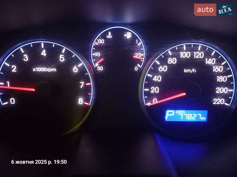 Хэтчбек Hyundai i20 2011 в Житомире фото 3 Хэтчбек Hyundai i20 2011 в Житомире