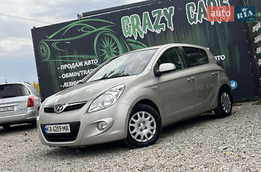 Хетчбек Hyundai i20 2011 в Харкові