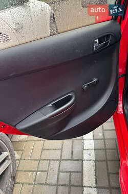 Хэтчбек Hyundai i20 2014 в 