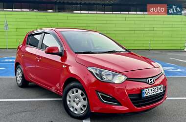 Хэтчбек Hyundai i20 2014 в 