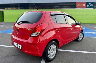 Хэтчбек Hyundai i20 2014 в 