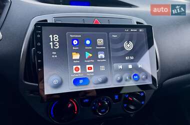 Хэтчбек Hyundai i20 2014 в 