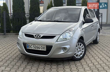 Хетчбек Hyundai i20 2011 в Стрию