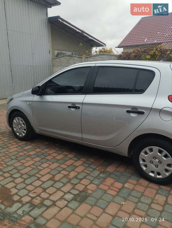 Хетчбек Hyundai i20 2012 в Харкові