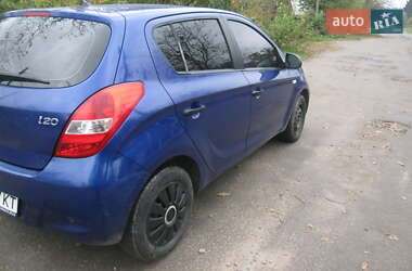 Хетчбек Hyundai i20 2011 в  фото 4 Хетчбек Hyundai i20 2011 в