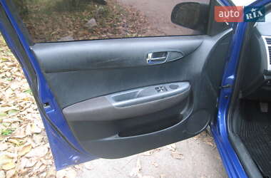 Хетчбек Hyundai i20 2011 в  фото 6 Хетчбек Hyundai i20 2011 в