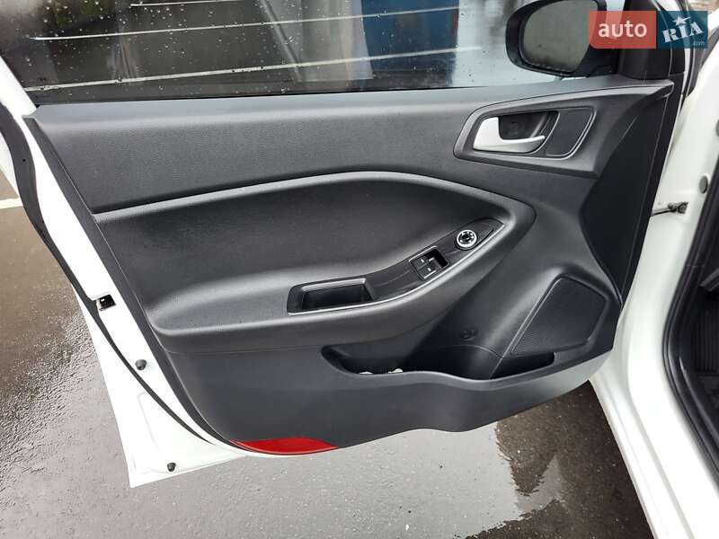 Хэтчбек Hyundai i20 2019 в Ужгороде фото 9 Хэтчбек Hyundai i20 2019 в Ужгороде