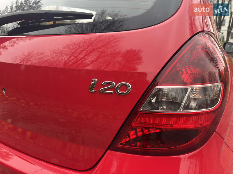 Хетчбек Hyundai i20 2012 в Києві фото 16 Хетчбек Hyundai i20 2012 в Києві