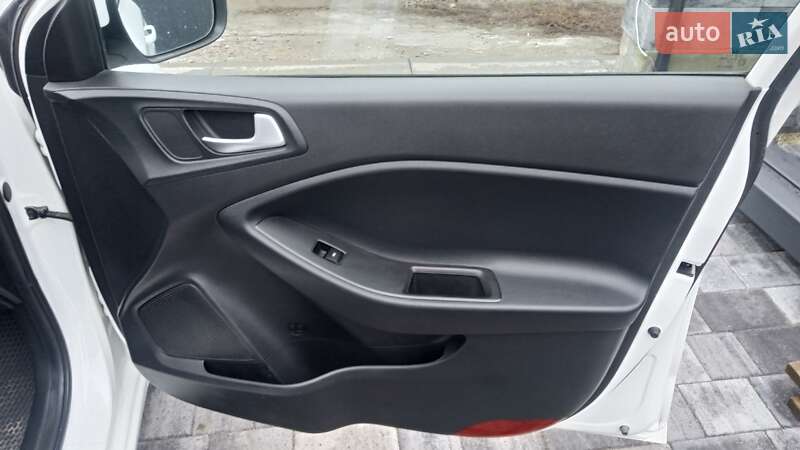Хетчбек Hyundai i20 2016 в Хмельницькому фото 25 Хетчбек Hyundai i20 2016 в Хмельницькому