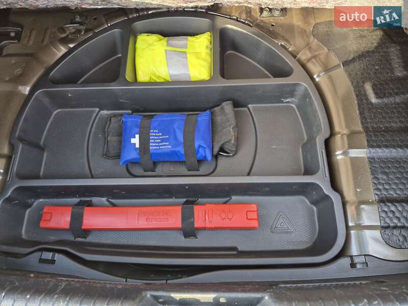 Хэтчбек Hyundai i20 2013 в Ровно фото 29 Хэтчбек Hyundai i20 2013 в Ровно