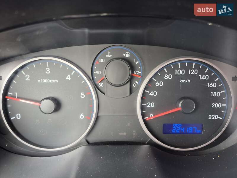 Хэтчбек Hyundai i20 2013 в Ровно фото 20 Хэтчбек Hyundai i20 2013 в Ровно