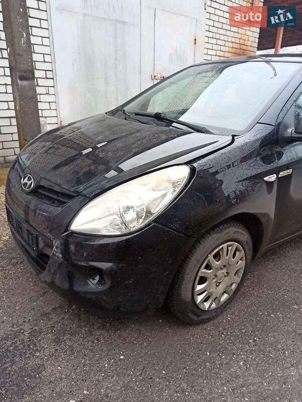 Хэтчбек Hyundai i20 2011 в Харькове фото 8 Хэтчбек Hyundai i20 2011 в Харькове