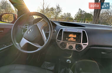 Хетчбек Hyundai i20 2011 в Миколаєві