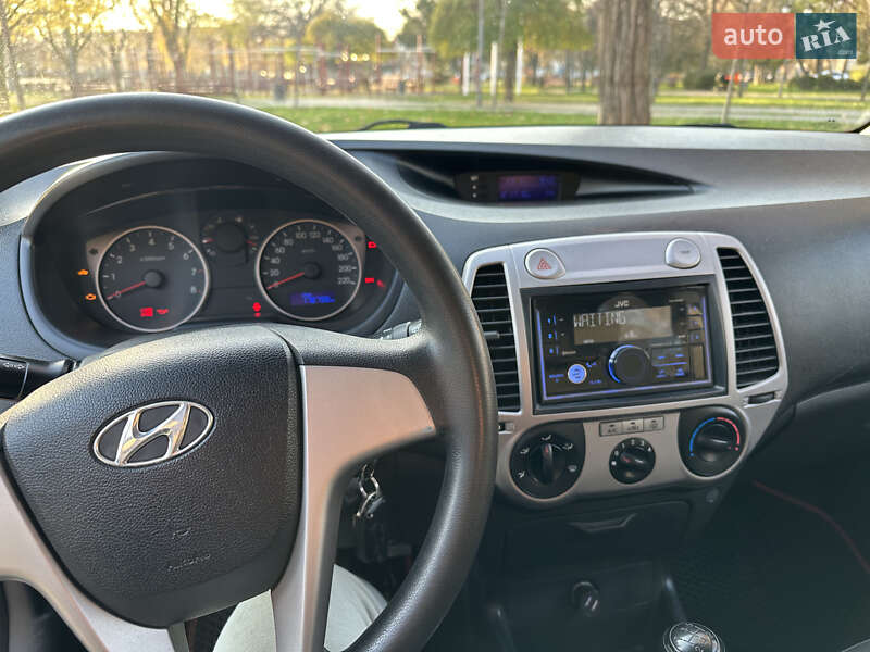 Хетчбек Hyundai i20 2011 в Миколаєві фото 20 Хетчбек Hyundai i20 2011 в Миколаєві