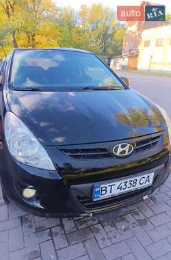 Хетчбек Hyundai i20 2010 в Запоріжжі