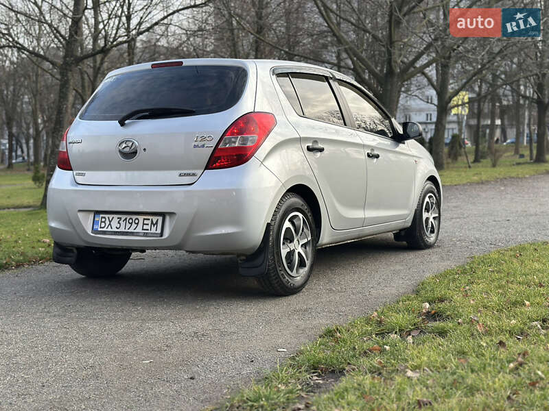 Хетчбек Hyundai i20 2011 в Хмельницькому фото 8 Хетчбек Hyundai i20 2011 в Хмельницькому