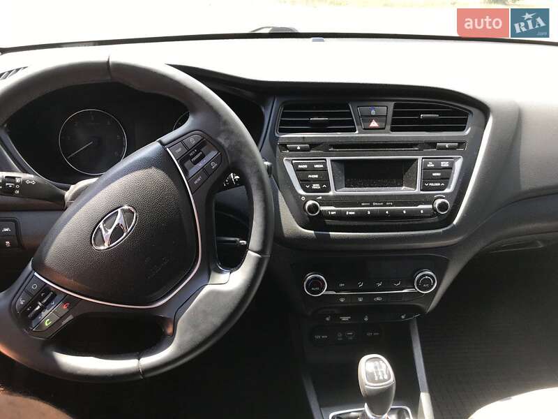 Хетчбек Hyundai i20 2014 в Києві