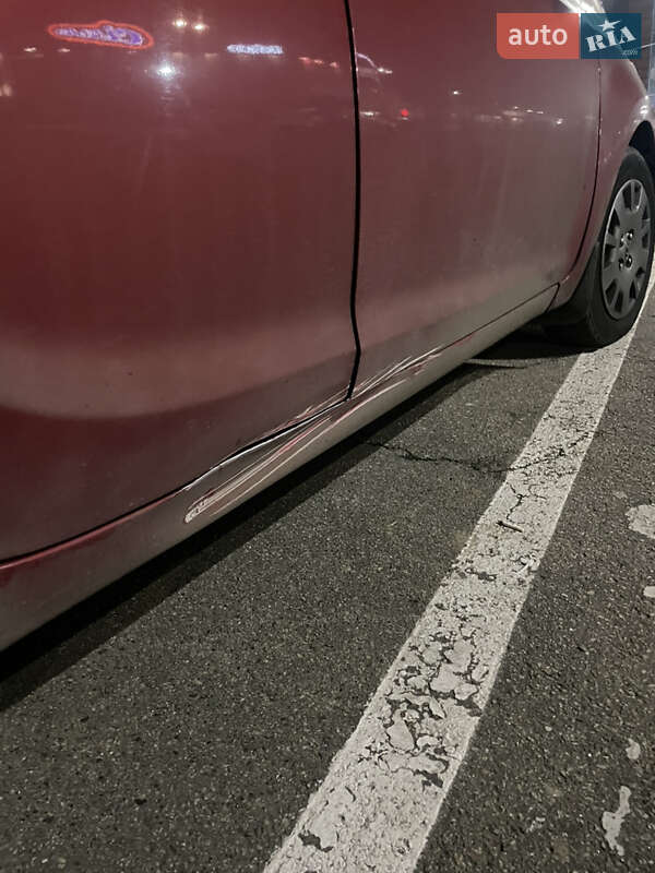 Хэтчбек Hyundai i20 2014 в Ирпене