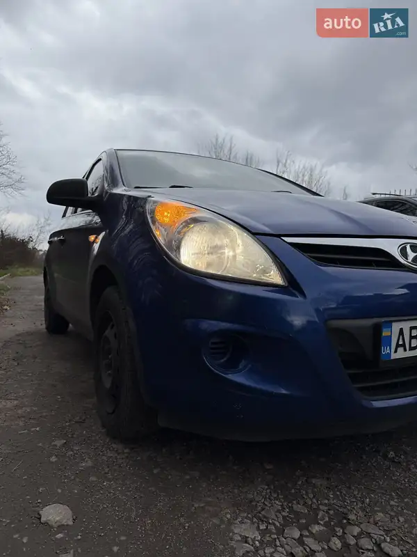 Hyundai i20