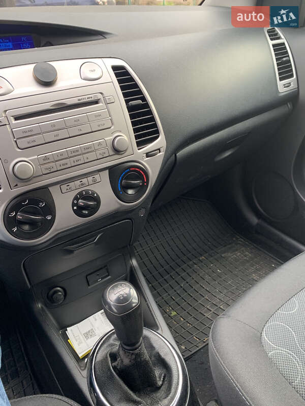 Хетчбек Hyundai i20 2012 в Києві