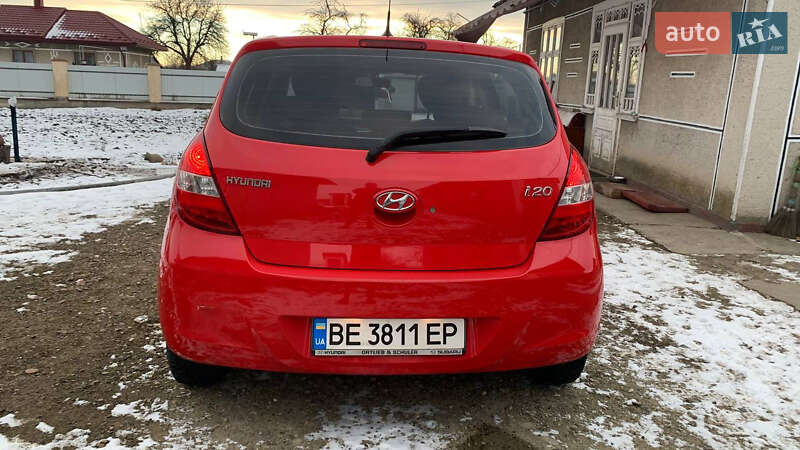 Хетчбек Hyundai i20 2012 в Снятині фото 4 Хетчбек Hyundai i20 2012 в Снятині