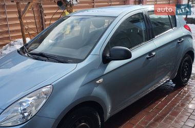 Хэтчбек Hyundai i20 2011 в Хмельницком