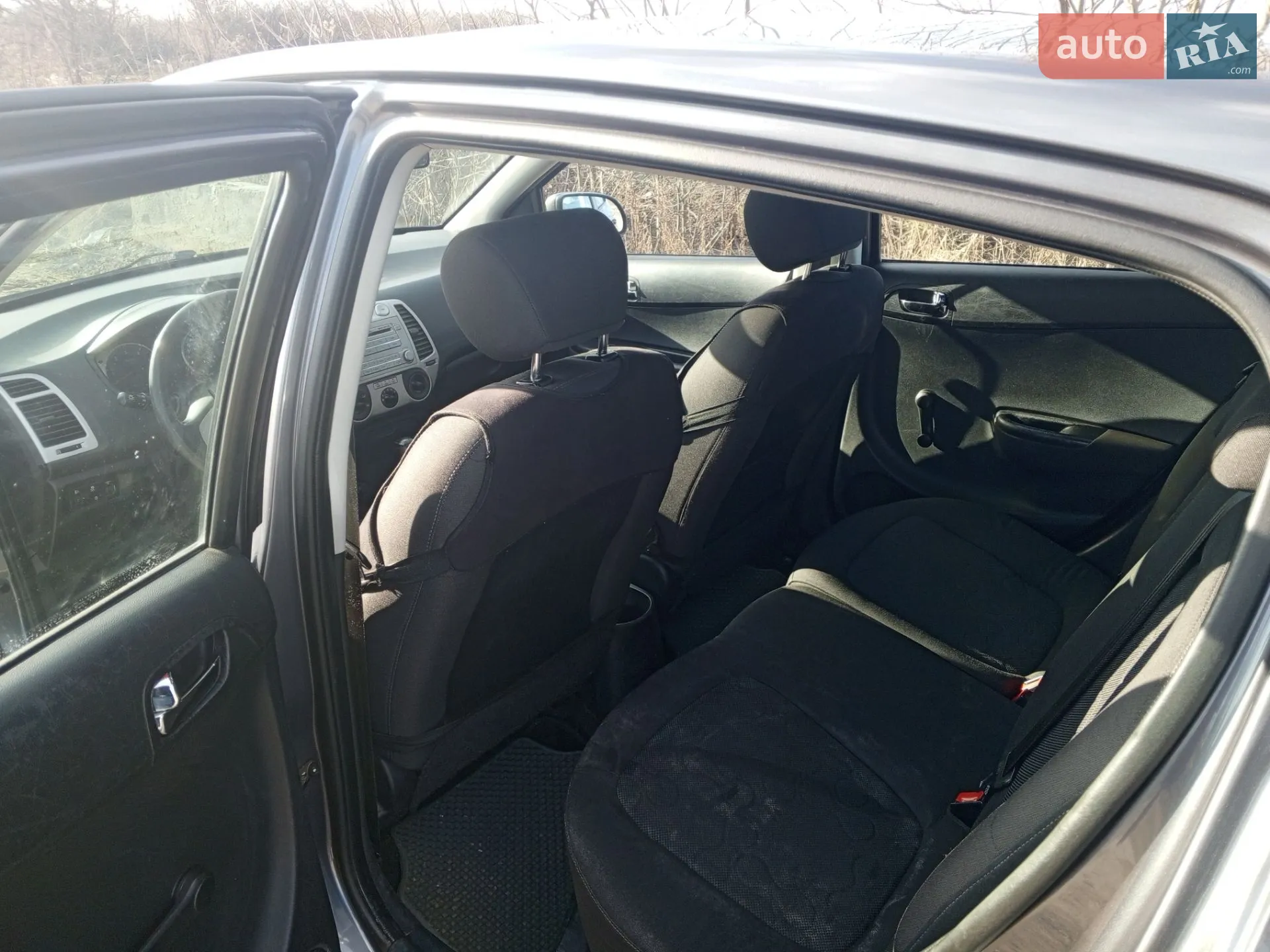 2011 Hyundai i20 - мініатюра 8