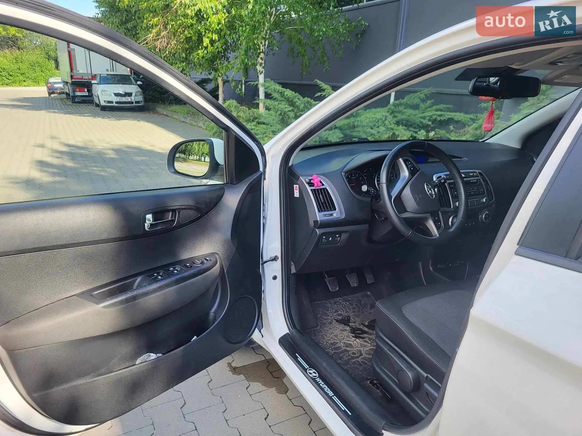 2012 Hyundai i20 - мініатюра 8