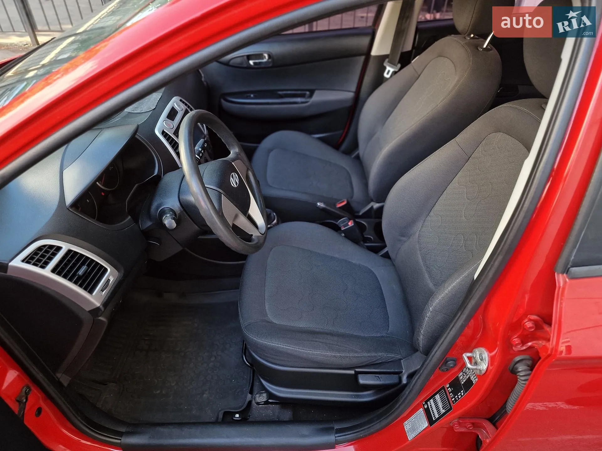 2011 Hyundai i20 - мініатюра 35