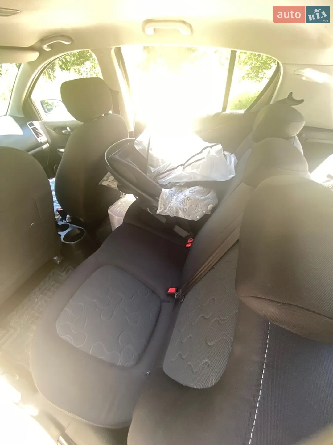 2010 Hyundai i20 - мініатюра 10