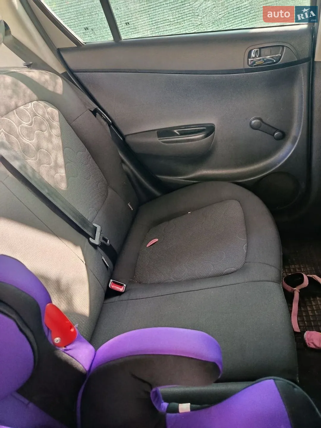 2010 Hyundai i20 - мініатюра 13