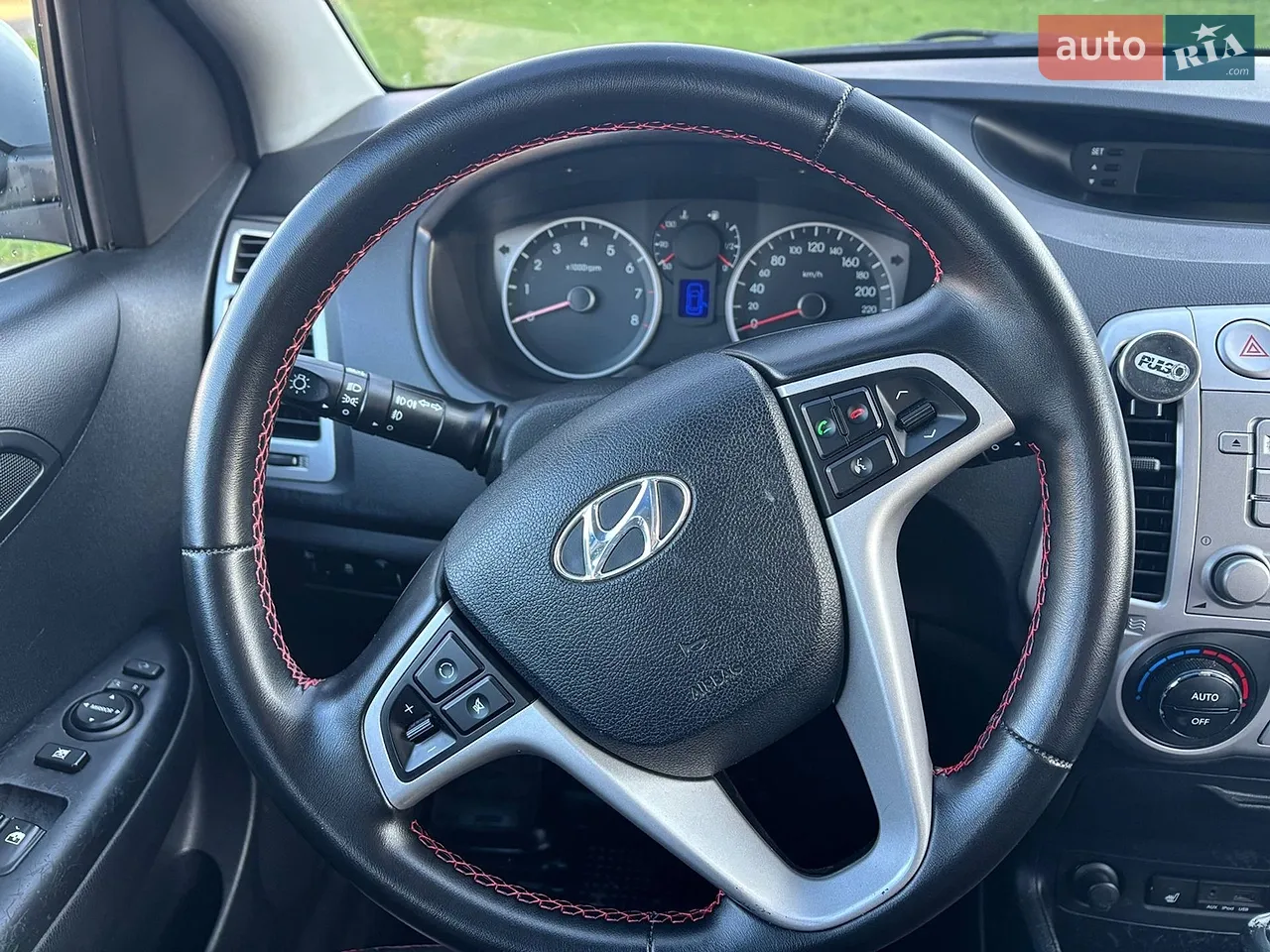 2010 Hyundai i20 - мініатюра 28
