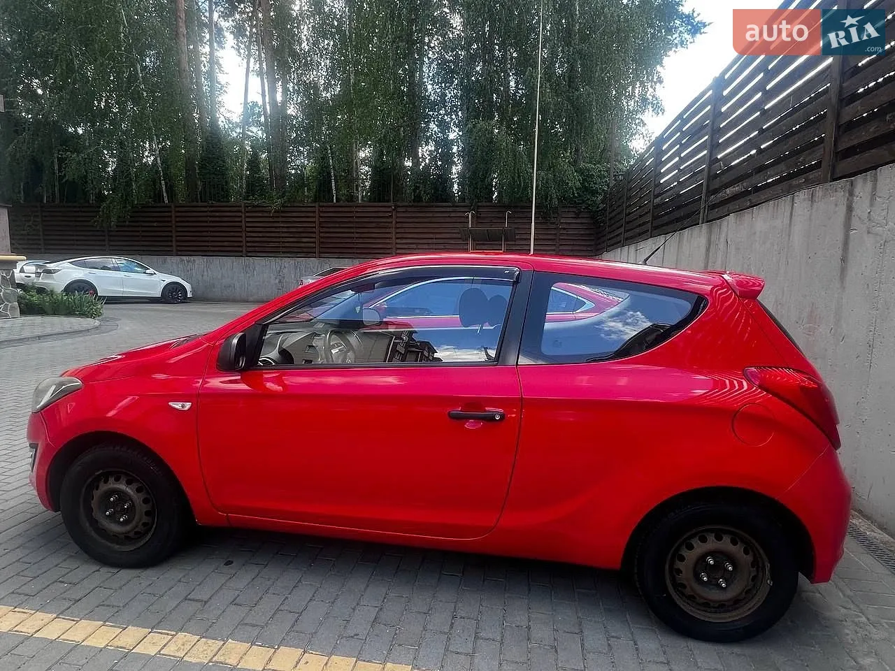 2014 Hyundai i20 - фото 1