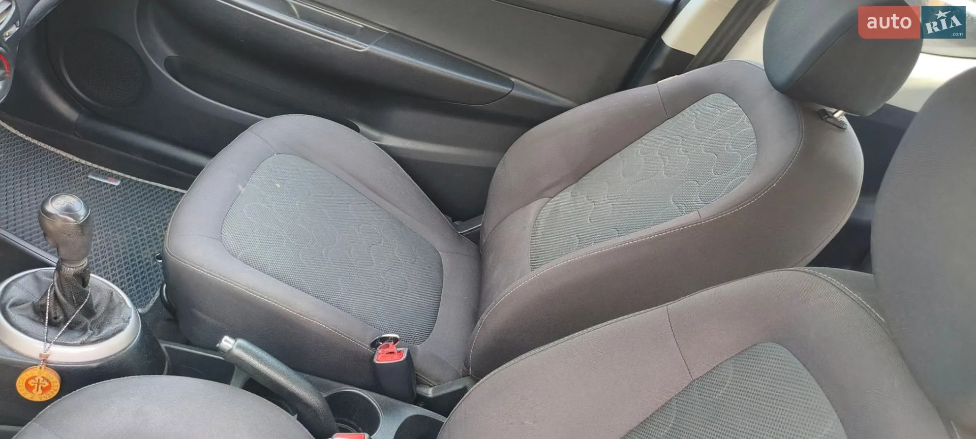 2010 Hyundai i20 - мініатюра 11