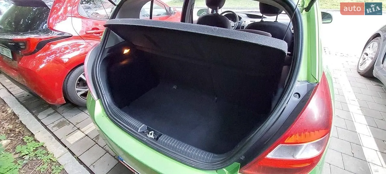 2010 Hyundai i20 - мініатюра 7