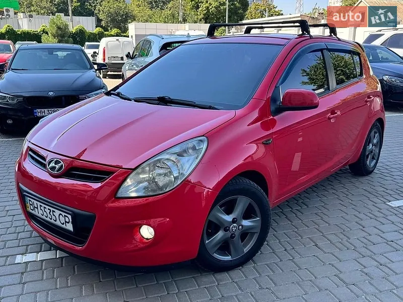 Hyundai i20