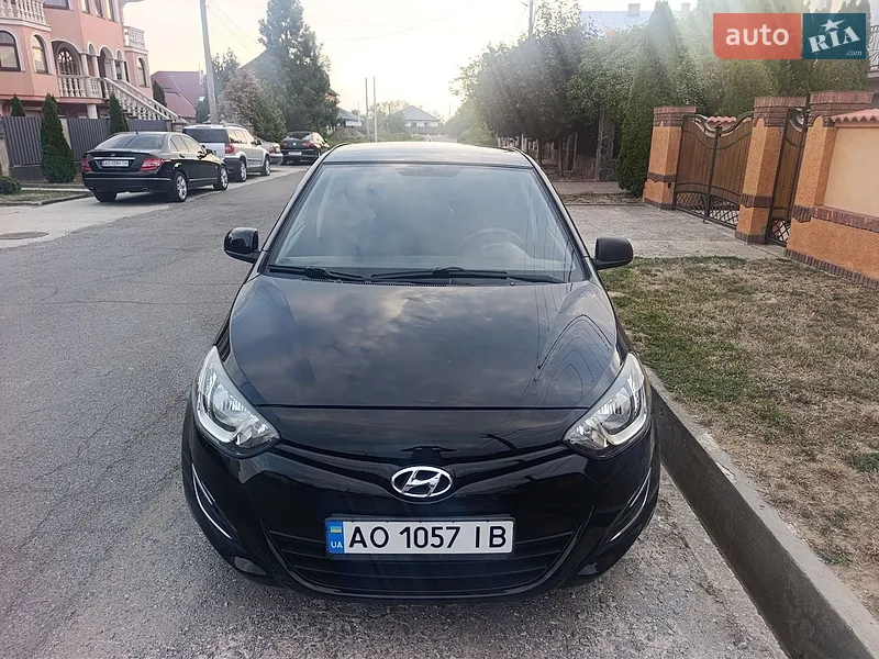 Hyundai i20