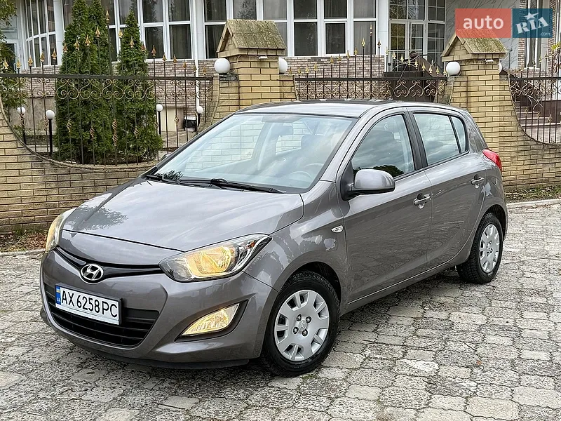 Hyundai i20