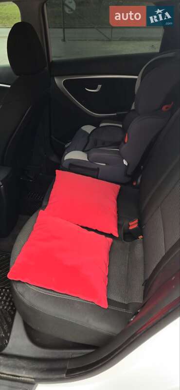 Универсал Hyundai i30 Wagon 2012 в Ужгороде