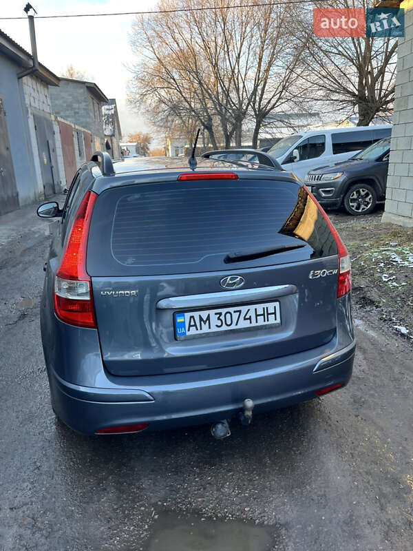 Универсал Hyundai i30 Wagon 2011 в Житомире фото 3 Универсал Hyundai i30 Wagon 2011 в Житомире