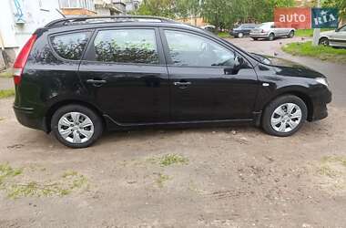 Універсал Hyundai i30 Wagon 2011 в 
